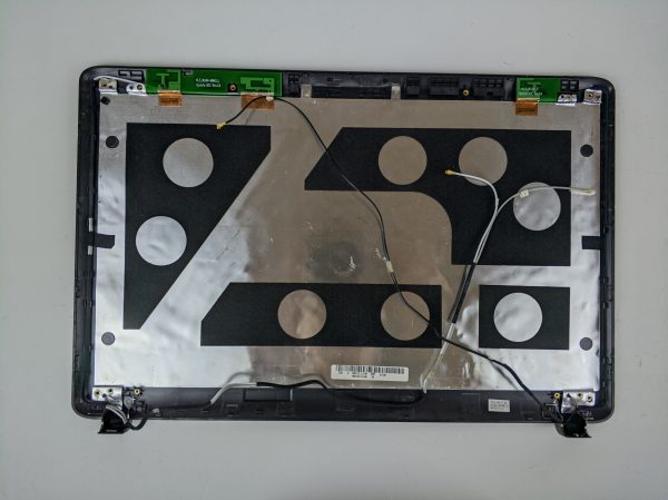 Кришка матриці для Lenovo Y560 (38KL3LCLV40 EAKL3008010)