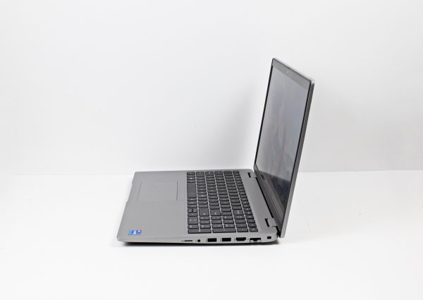 Dell Precision 3560 Core i7-1165G7/ RAM 32 Gb/ SSD 512 Gb/ 15,6" / NVIDIA T500 2 Gb - Зображення 3