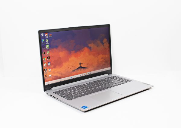 Lenovo IdeaPad 1 15IAU7 Core i3-1215U/ RAM 24 Gb/ SSD 256 Gb/ 15,6" FHD