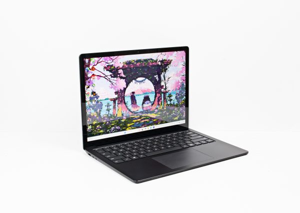 Microsoft Surface Laptop 4 13 Core i7-1185G7/ RAM 16 Gb/ SSD 512 Gb/ 13,5"