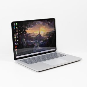 Microsoft Surface Laptop Studio Core i7-11370H/ RAM 32 Gb/ SSD 1 Tb/ 14,3" / NVIDIA GeForce RTX 3050 Ti 4 Gb