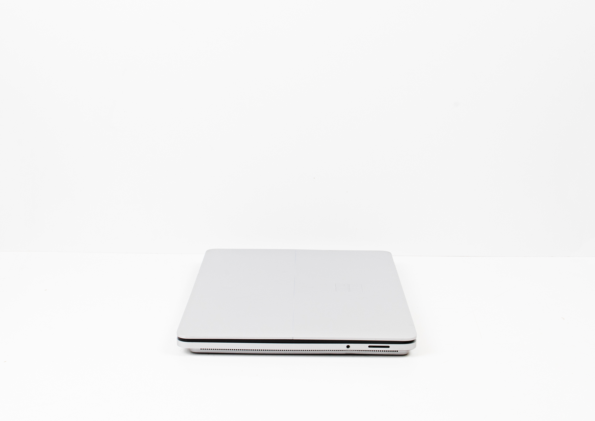 Microsoft Surface Laptop Studio Core i7-11370H/ RAM 32 Gb/ SSD 1 Tb/ 14,3" / NVIDIA GeForce RTX 3050 Ti 4 Gb - Зображення 4