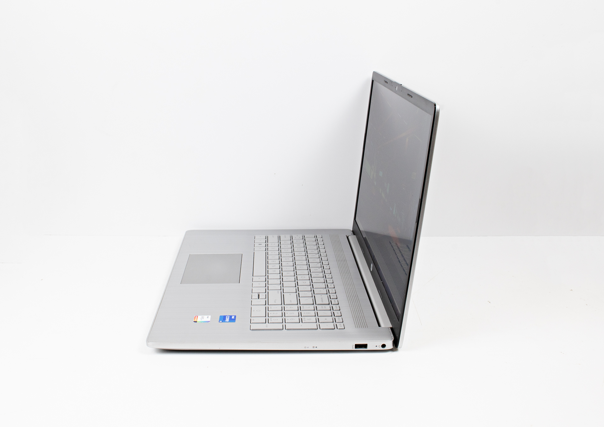 HP Laptop 17 Core i5-1135G7/ RAM 16 Gb/ SSD 256 Gb/ 17,3" FHD - Зображення 3