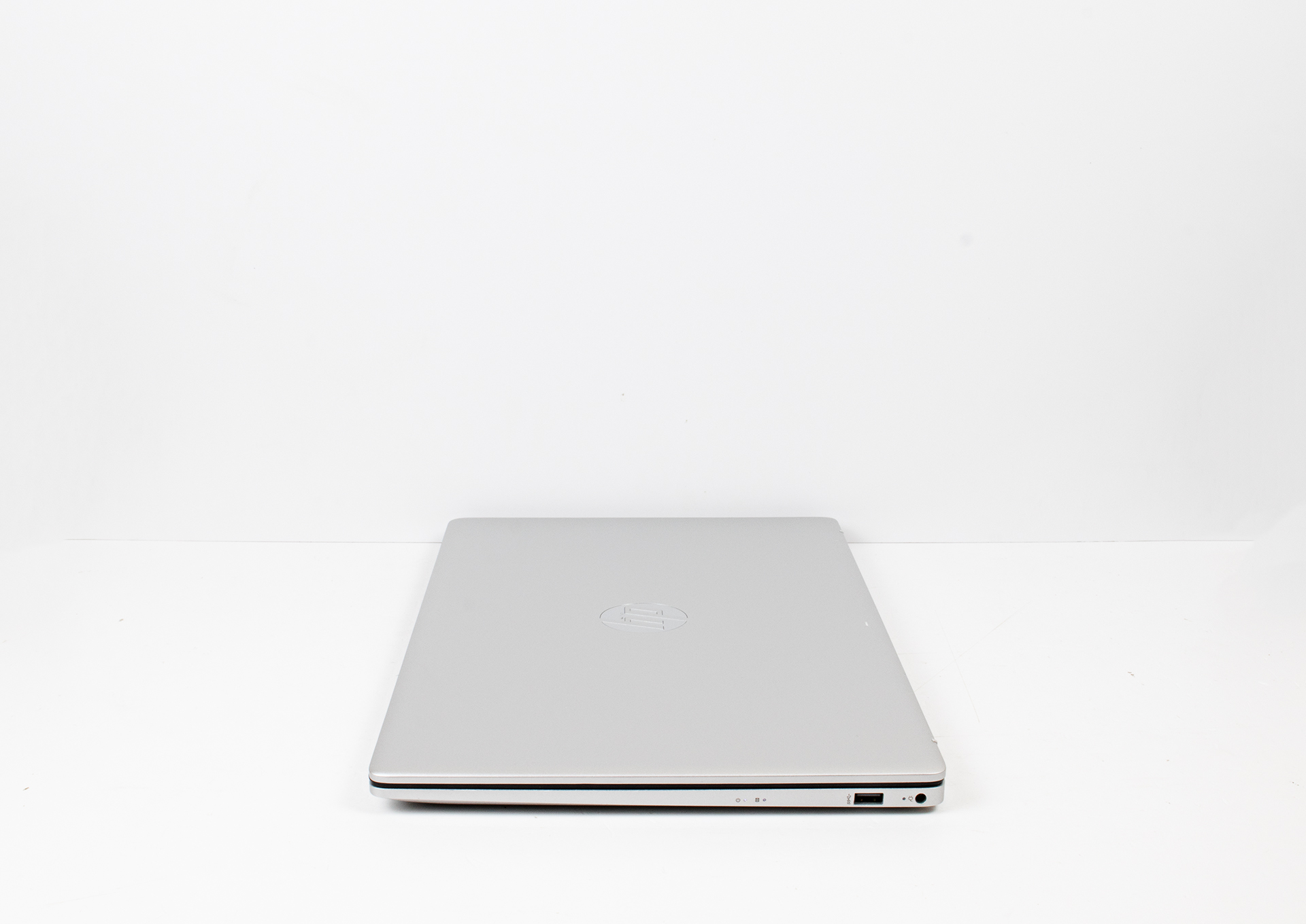 HP Laptop 17-cn3003dx Core i3-N305/ RAM 16 Gb/ SSD 256 Gb/ 17,3" HD+ - Зображення 4