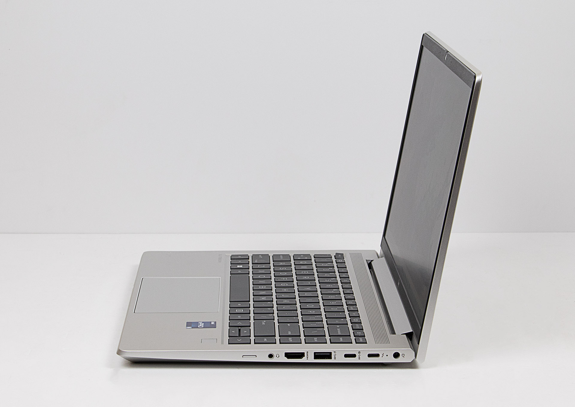 УЦІНКА! HP EliteBook 640 G10 13th Core i5-1345U/ RAM 16 Gb/ SSD 256 Gb/ 14" FHD - Зображення 3